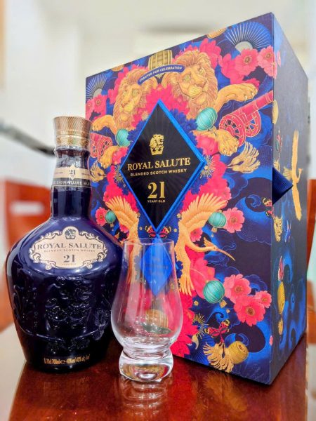 Ruou-chivas-21-hop-qua-tet-2026 - Rượu Ngoại Sài Gòn Rượu Chivas 21 hộp quà tết 2026